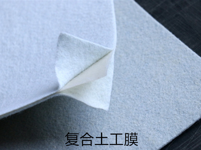 兩布一膜